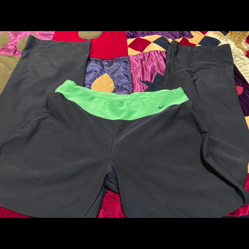 Nike yoga pants